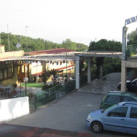 Hotel Cavour Sorrento Exterior foto